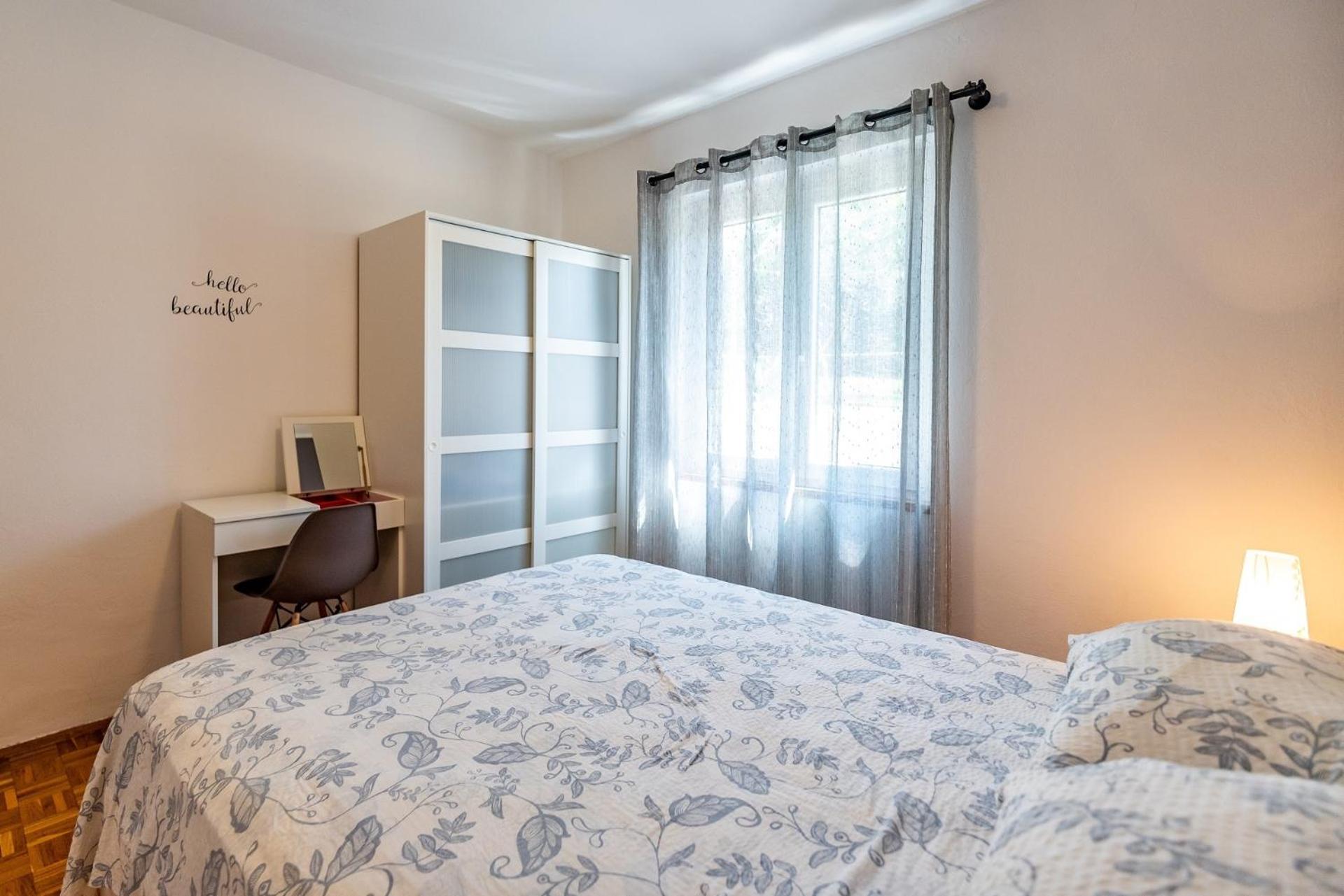 Apartments With A Swimming Pool Pula - 7356 الغرفة الصورة